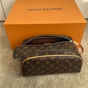 Louis Vuitton Deluxe King size Toiletry Travel Bag - New unused